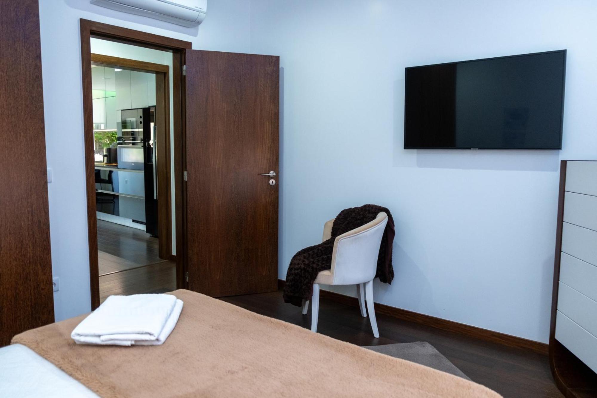 Deluxe Villa Home, Peace & Spa วิลาโดคันด์ ภายนอก รูปภาพ